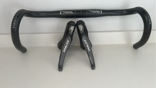 Manillar y Manetas Shimano GRX