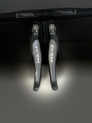Manillar y Manetas Shimano GRX