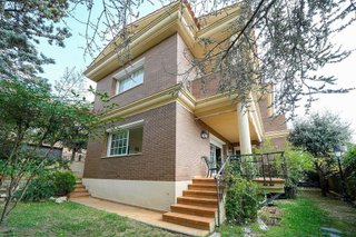Chalet en venta en Sant Vicenç de Montalt