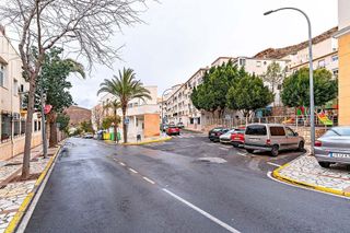 Local comercial en alquiler en Macael