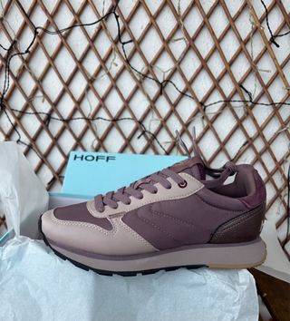 Zapatillas casual marca Hoff en morado /gris