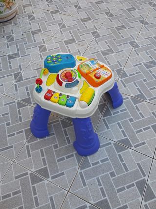 Mesa de actividades para bebé VTech