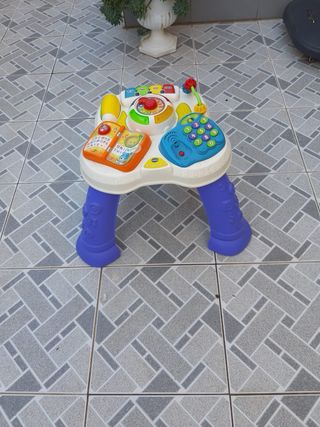 Mesa de actividades para bebé VTech