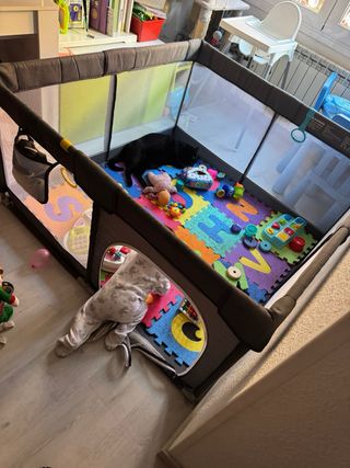 Parque infantil con 2 agarraderas