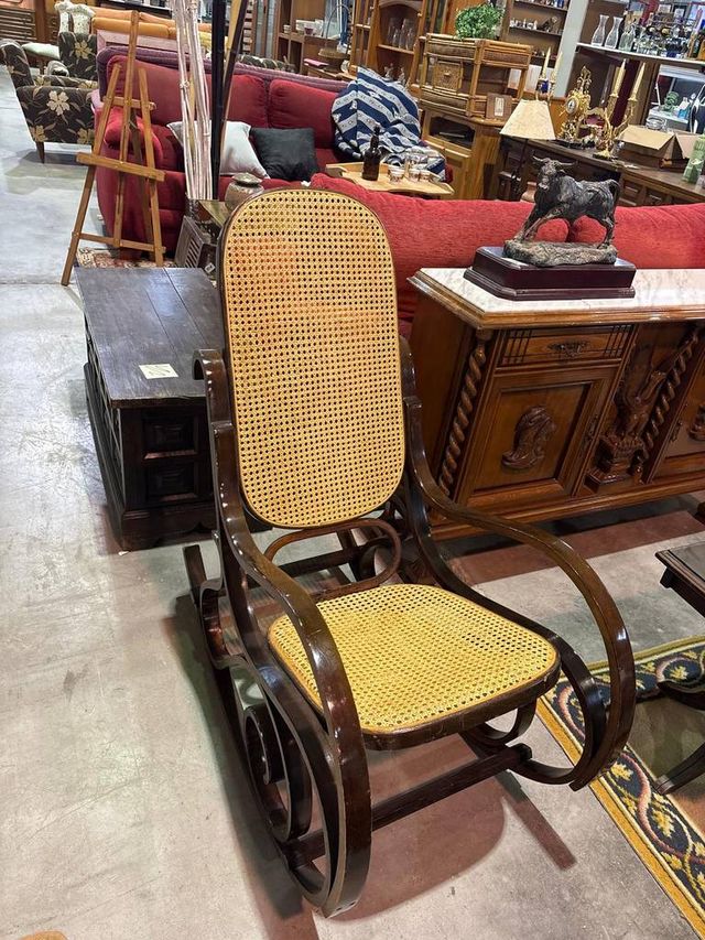 Mecedora vintage in stile retrò