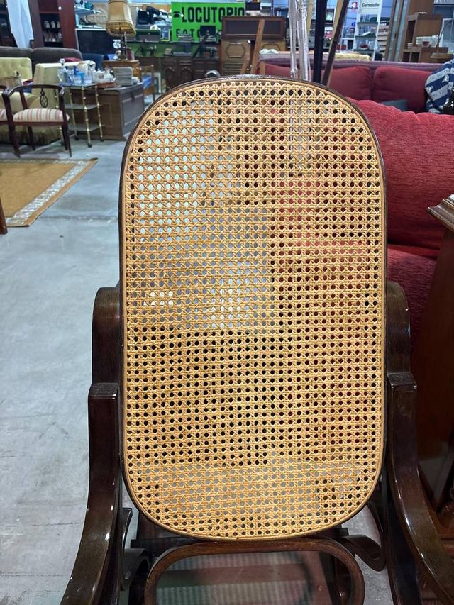 Mecedora vintage in stile retrò