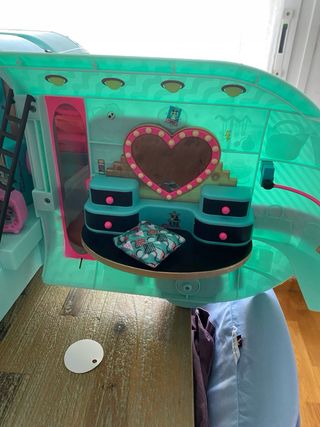 Caravana LOL Surprise como nueva. Con accesorios