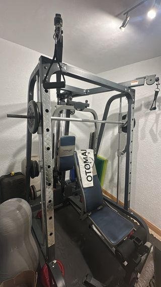 MOVYCO Multipower Smith con Banco