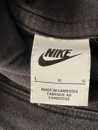 Felpa Nike nera con cappuccio