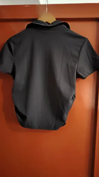 Set 2 polos mujer uno negro y otro blanco