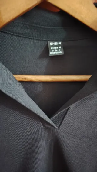 Set 2 polos mujer uno negro y otro blanco