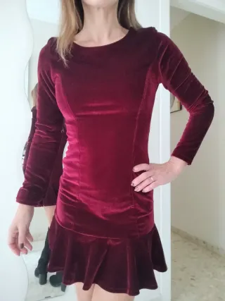 Vestido de terciopelo rojo