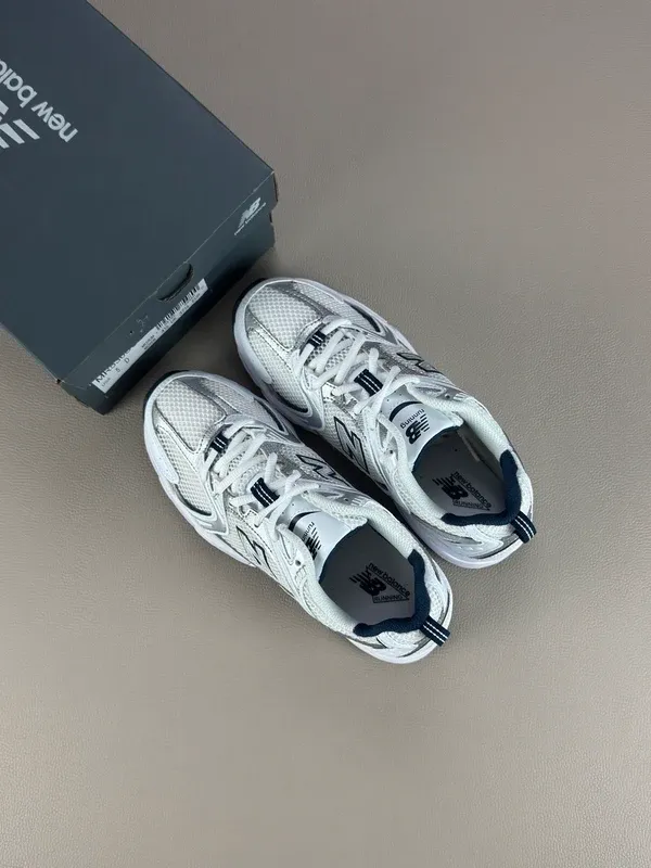 Néw Bálánce 530 White Silver Navy Talla 43