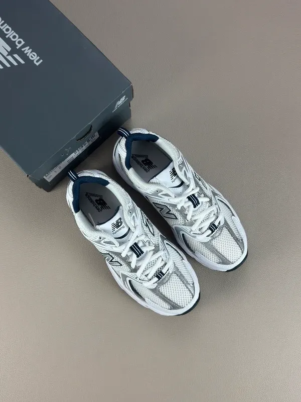 Néw Bálánce 530 White Silver Navy Talla 43