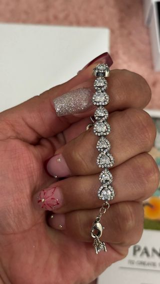 Pulsera Pandora Corazones Brillantes Plata