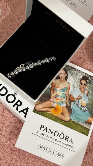 Pulsera Pandora Corazones Brillantes Plata