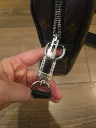 Louis Vuitton Porta Documentos / Portátil