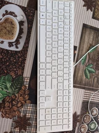 conjunto Teclado y ratón HP color blanco