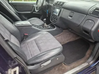 Mercedes-Benz Clase M 2001