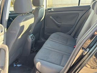 Volkswagen Golf 2005