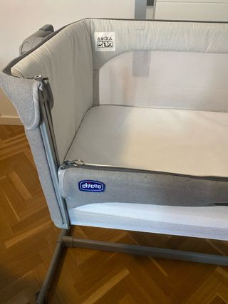 Minicuna colecho Chicco Next 2 Me Magic Gris