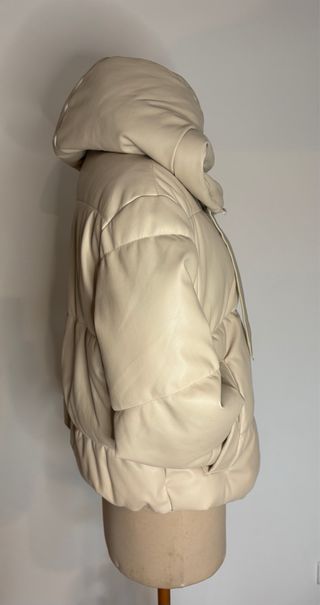 Casaco acolchoado bege usado