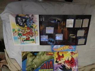 Lote 3 Álbumes Panini:  Batman, Hot Wheels