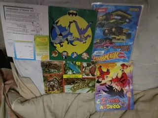 Lote 3 Álbumes Panini:  Batman, Hot Wheels