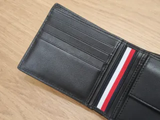 TOMMY HILFIGER - Cartera de Piel - Nueva