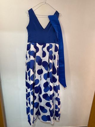 Vestido de ceremonia azul y blanco