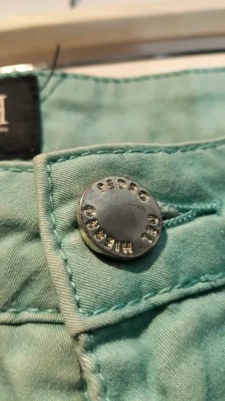 BERMUDAS PEDRO DEL HIERRO