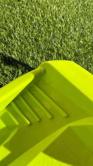 Trineo verde con cuerda