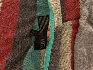 Sudadera Vans Gris con Capucha