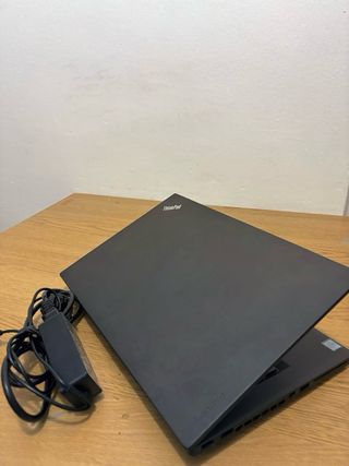 Portátil Lenovo ThinkPad i5