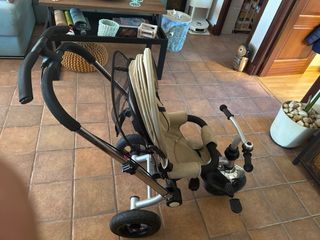 Silla triciclo bebé beige buen estado casi nuevo