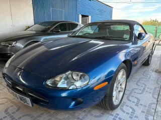 Jaguar XK8 1999
