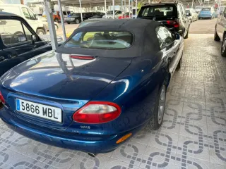 Jaguar XK8 1999