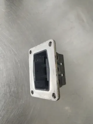 Caja de láminas Yamaha YZ 125