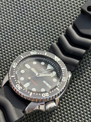 Reloj Seiko SKX007