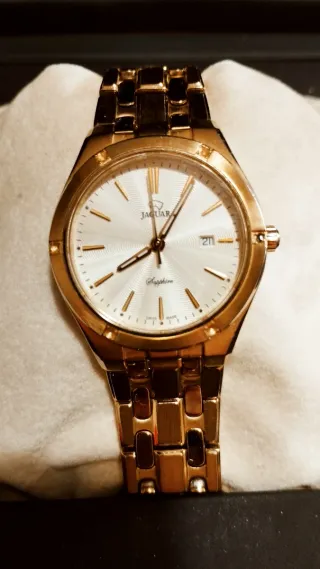 Reloj Jaguar Dorado de Brazalete