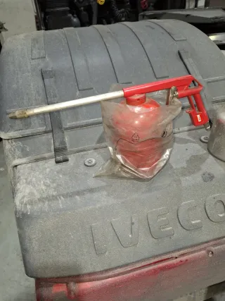 Pistola de pintura y petrolear