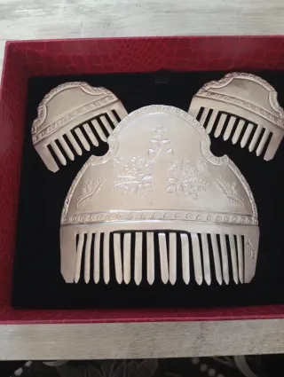 Juego Peinetas Plata Niña