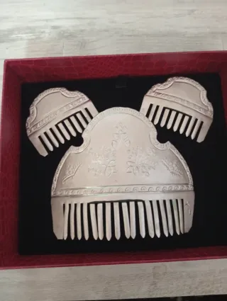 Juego Peinetas Plata Niña