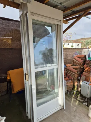 Puerta balconera aluminio