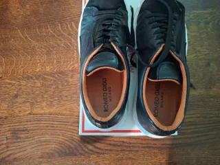 Scarpe Romeo Gigli nere