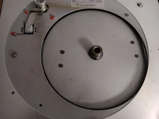 Tocadiscos Thorens  TD 150 MK II AB.