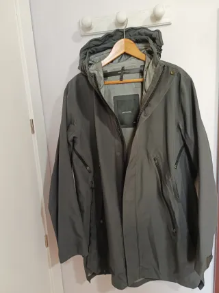 Gabardina Krakatau forro acolchado