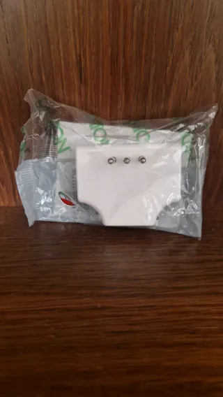 Adaptador Enchufe Blanco 3 Tomas Italia