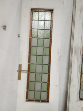 Puertas de madera con cristaleras