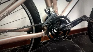 ROCKRIDER NEUF 9.2 MOUNTAIN BIKE.